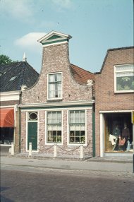 Klik hier om terug te keren